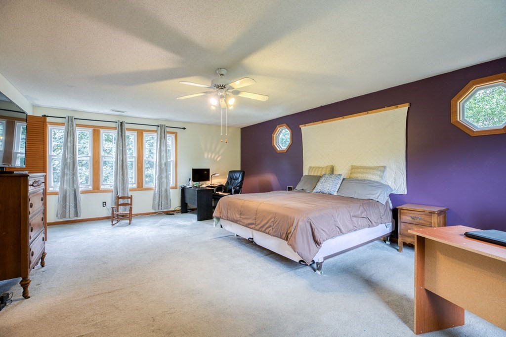 22 Chipmunk Road Springfield, MA 01108 - Photo 17 of 31 Gallery Image 17