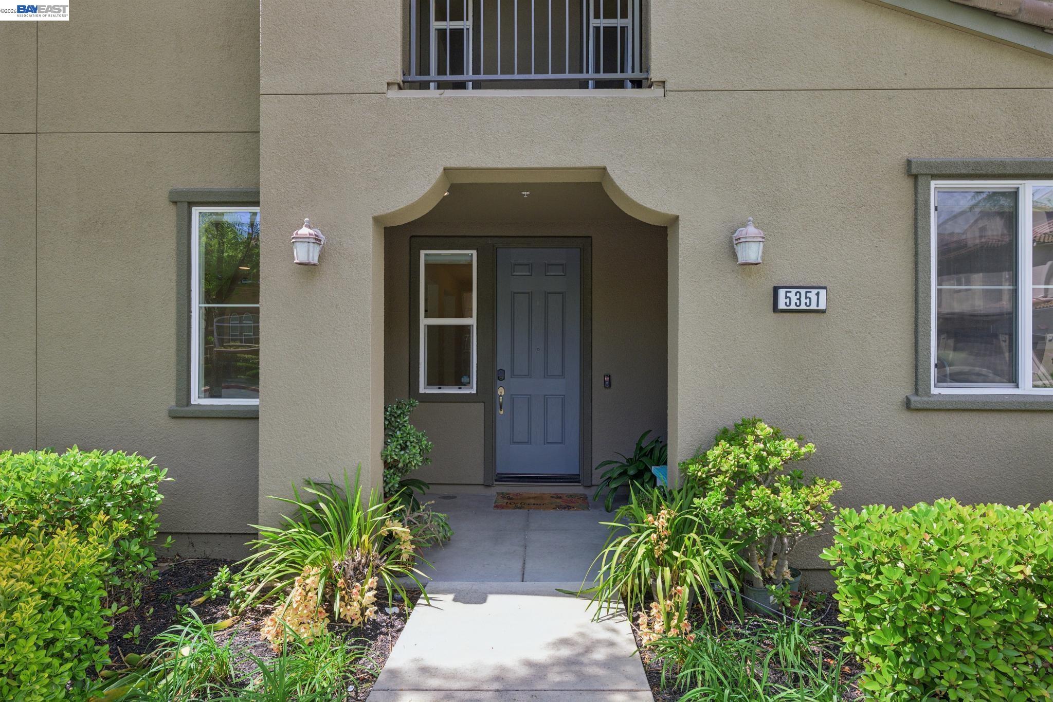 5351 Fioli Loop San Ramon, CA 94582 - Photo 2 of 85
