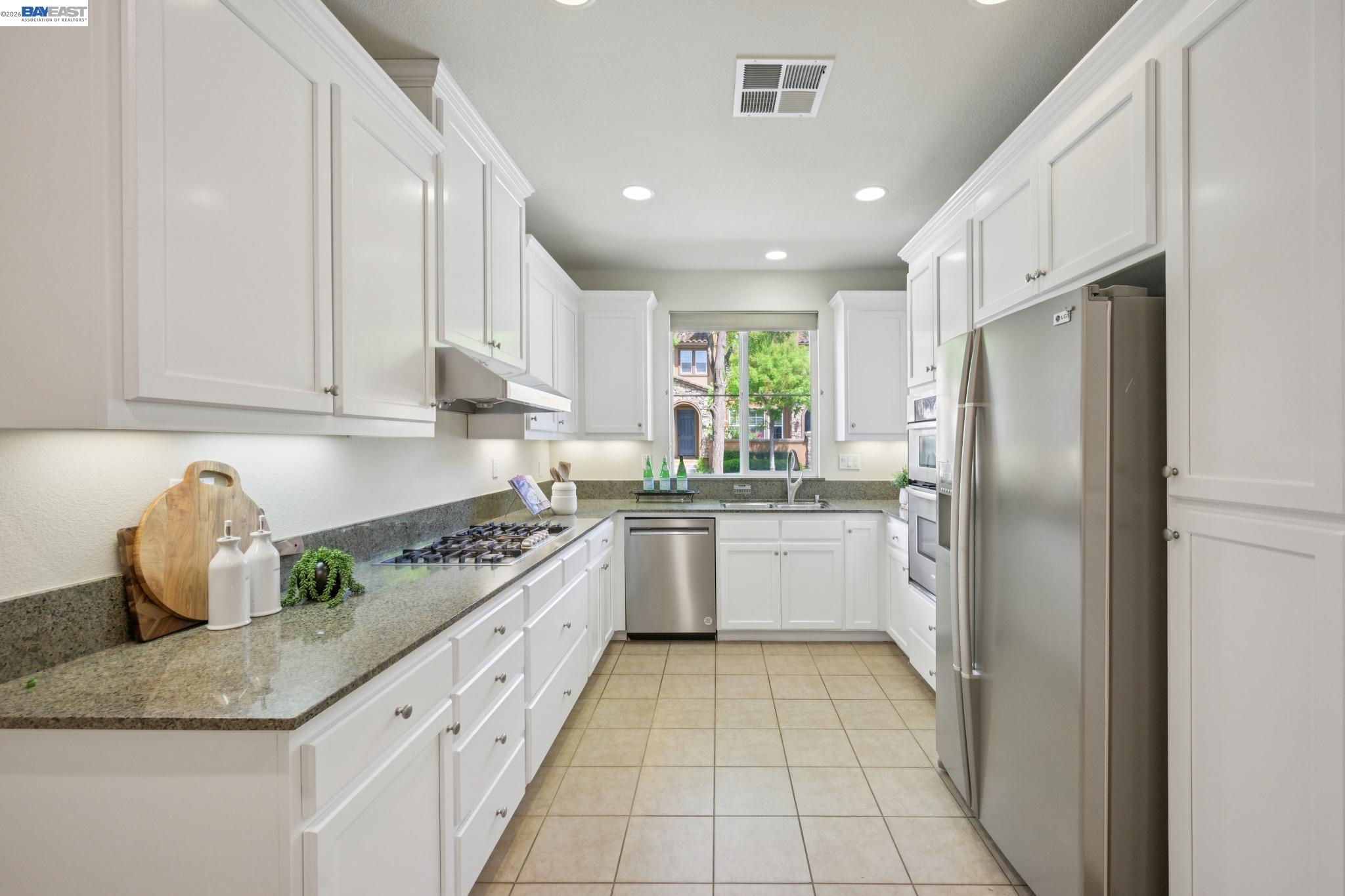 5351 Fioli Loop San Ramon, CA 94582 - Photo 21 of 85
