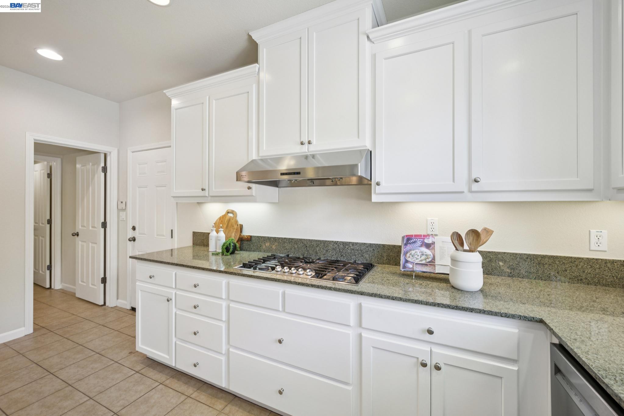5351 Fioli Loop San Ramon, CA 94582 - Photo 22 of 85