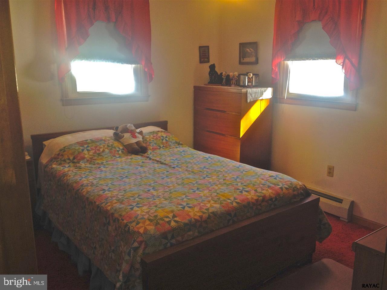 4206 Walters Hatchery Road York, PA 17408 - Photo 7 of 17