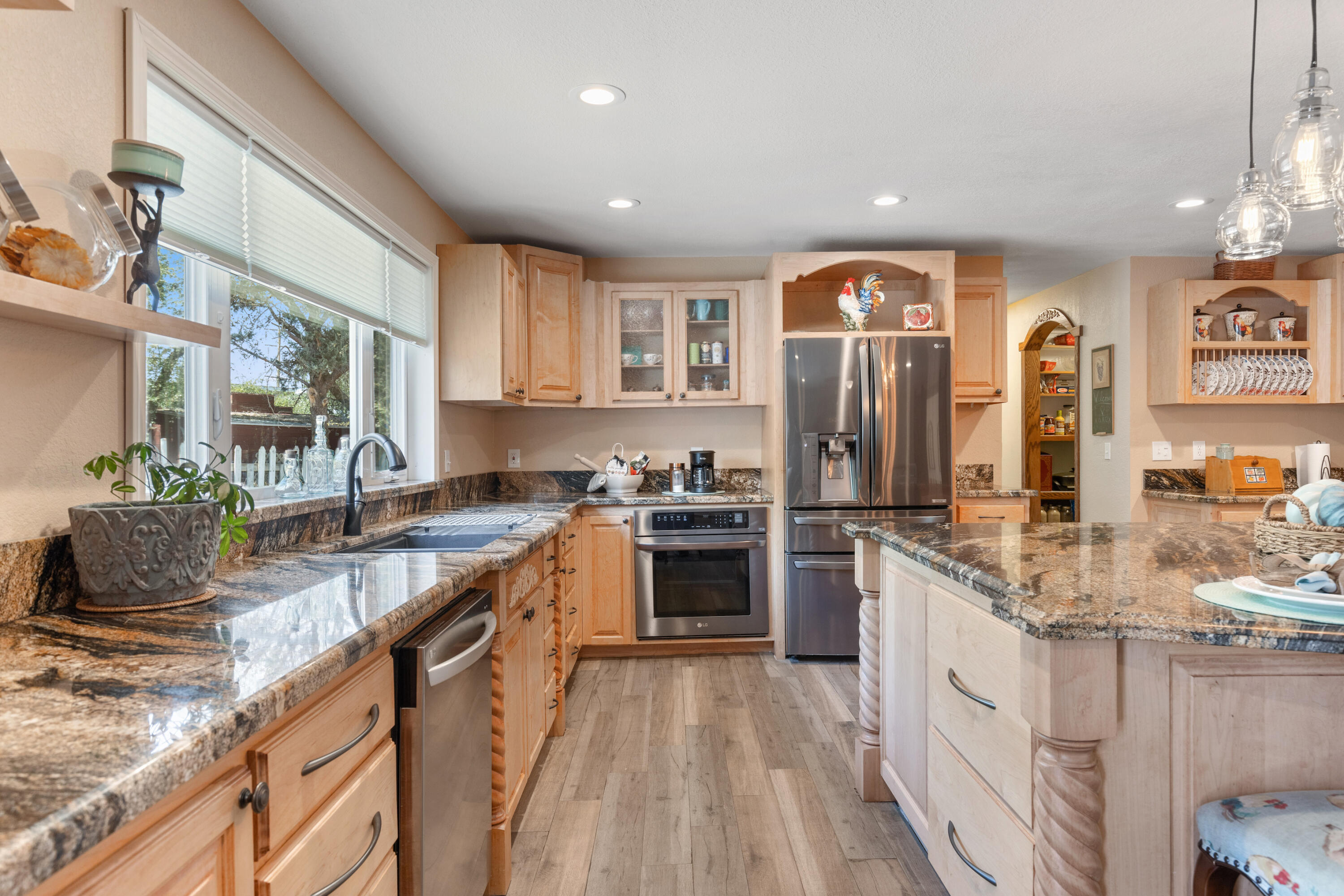 22362 Highline Road Tehachapi, CA 93561 - Photo 12 of 59 A56A2485