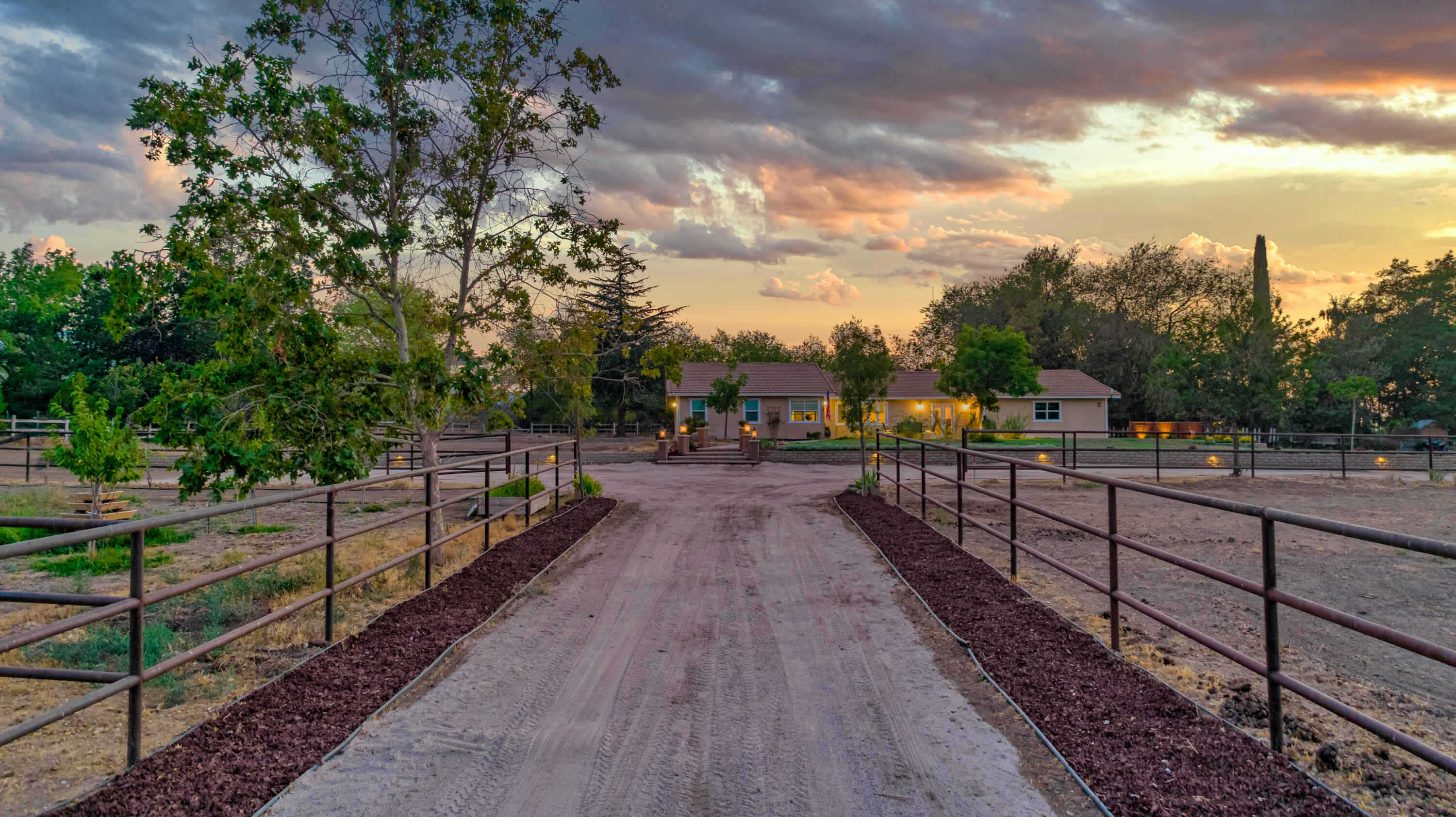 22362 Highline Road Tehachapi, CA 93561 - Photo 3 of 59 DJI_0198-Edit