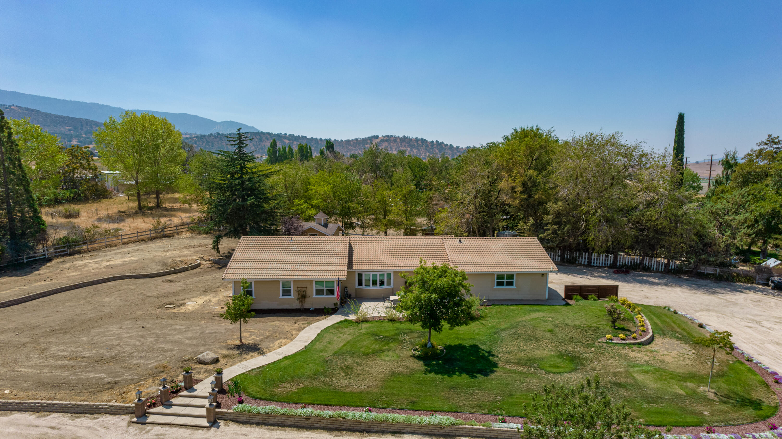 22362 Highline Road Tehachapi, CA 93561 - Photo 47 of 59 DJI_0007