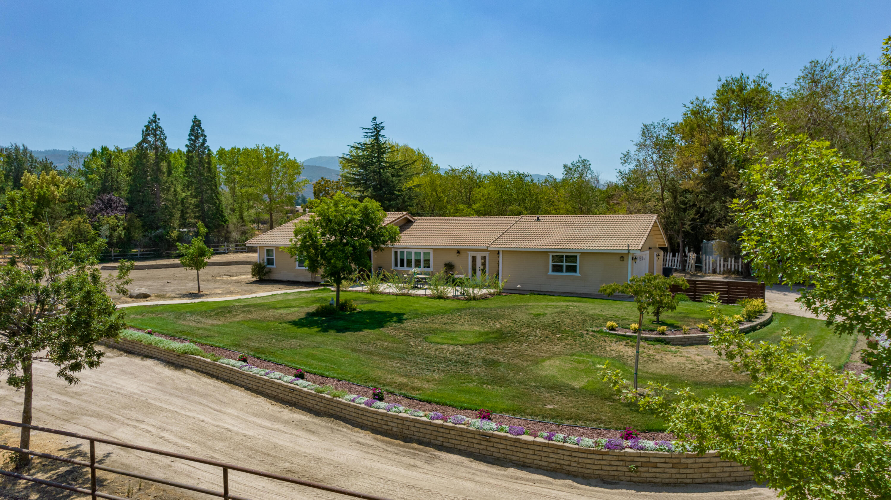 22362 Highline Road Tehachapi, CA 93561 - Photo 48 of 59 DJI_0008