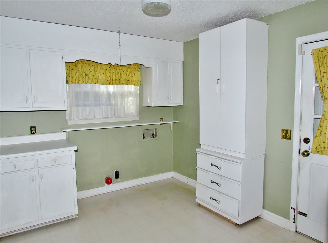 1904 Yorkgate Drive Raleigh, NC 27612 - Photo 21 of 25 Photo 21