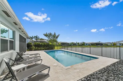 $489,999 | 11804 Southwest Lyra Dr., Port St. Lucie, FL 34987