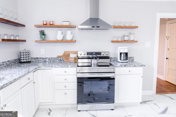 $1,350 | 111 East Screven Street, Milledgeville, GA 31061