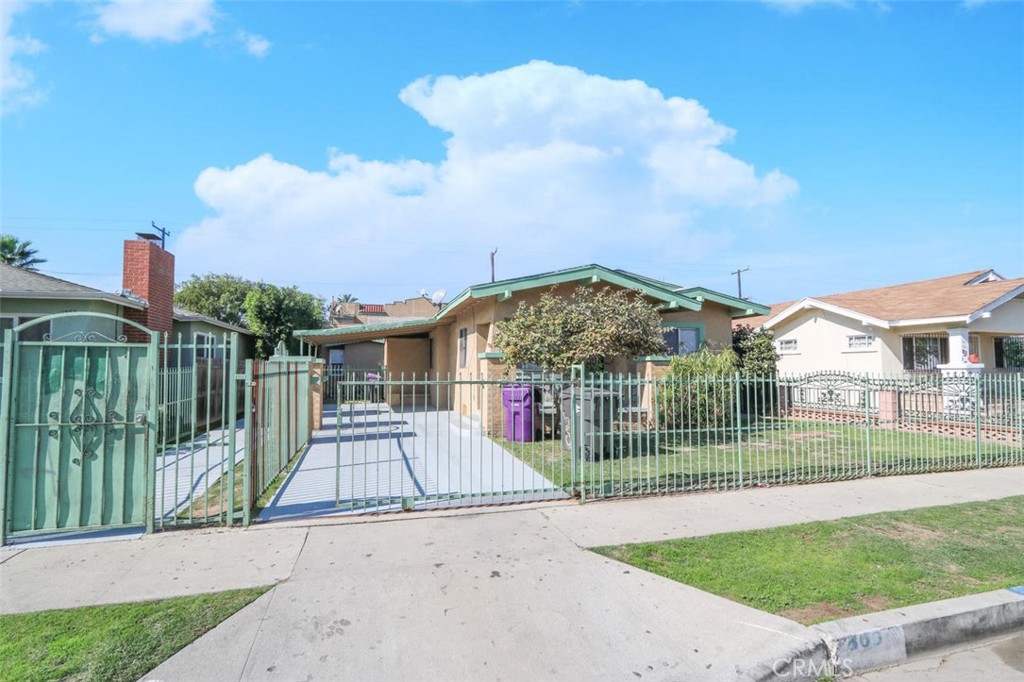 1403 Lemon Avenue Long Beach, CA 90813 - Photo 2 of 3