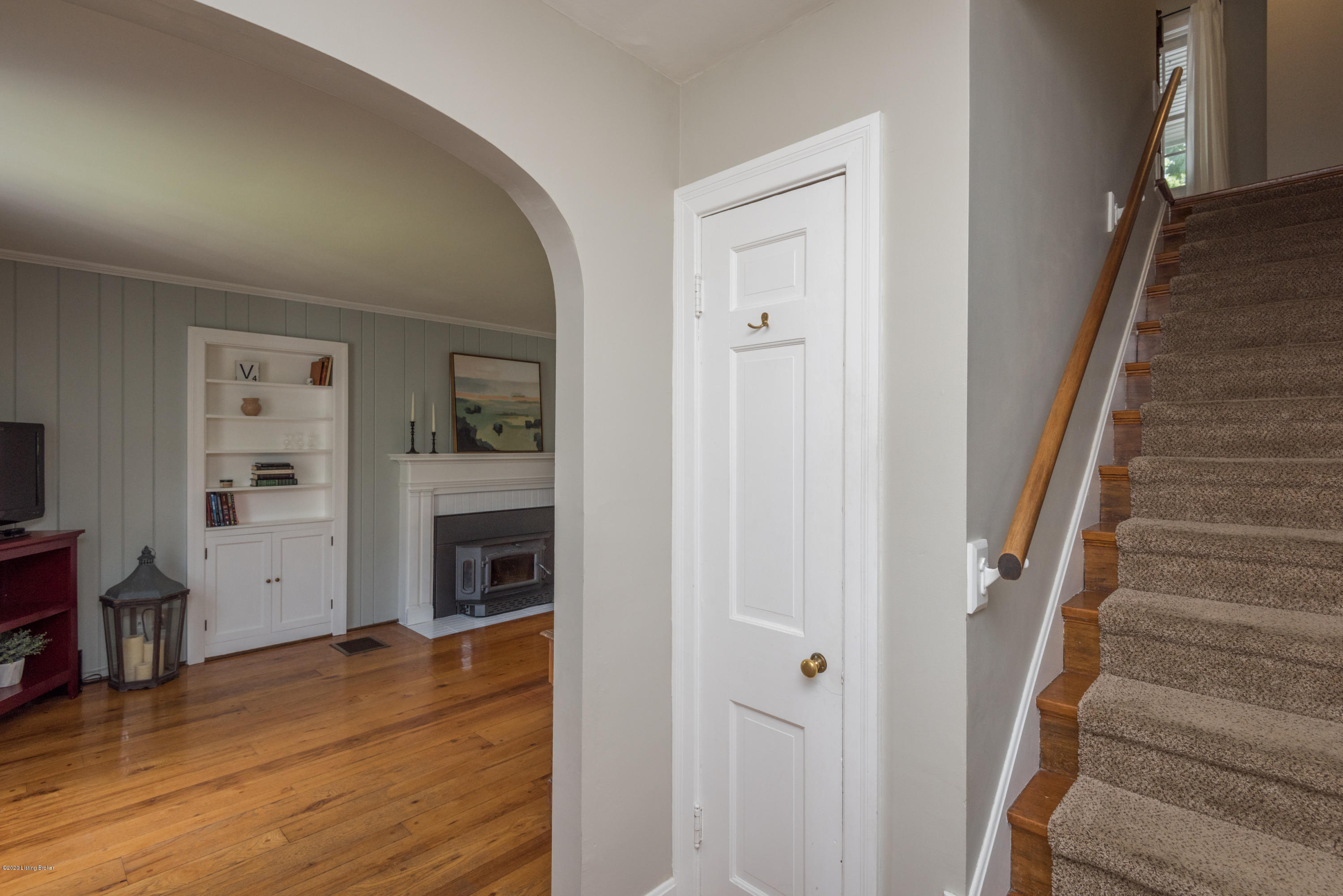 3302 Maple Road Louisville, KY 40299 - Photo 6 of 41 012