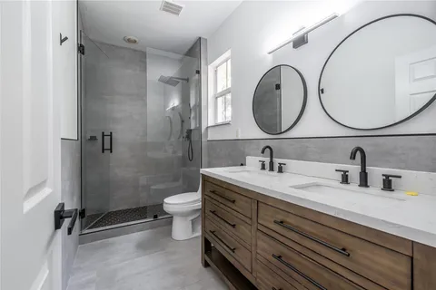 $2,900 | 422 Northeast 1st Avenue, Pompano Beach, FL 33060