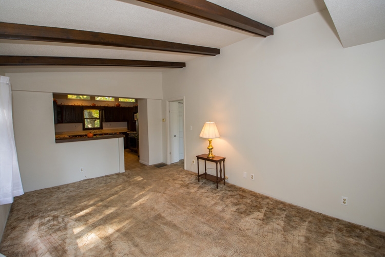 56993 Pear Road South Bend, IN 46619 - Photo 11 of 32 Gallery Image 11