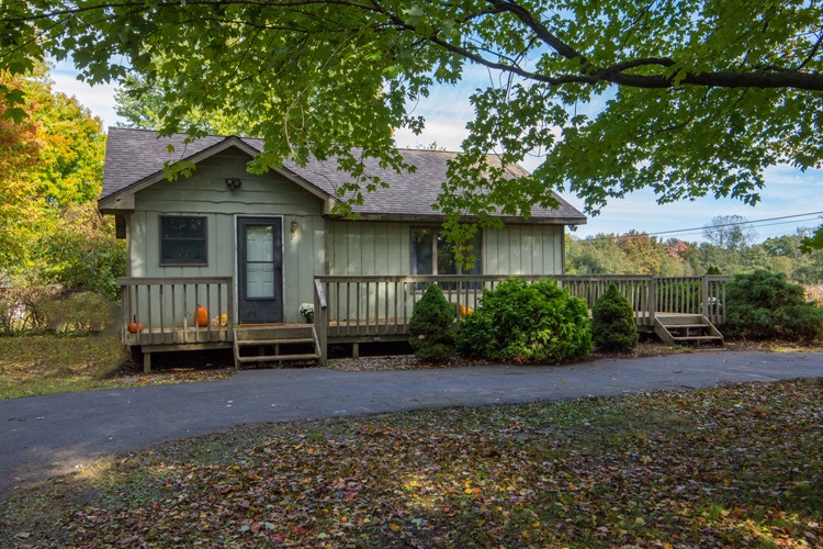 56993 Pear Road South Bend, IN 46619 - Photo 3 of 32 Gallery Image 3