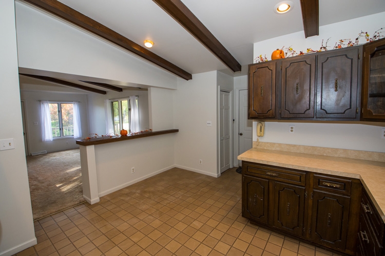 56993 Pear Road South Bend, IN 46619 - Photo 8 of 32 Gallery Image 8