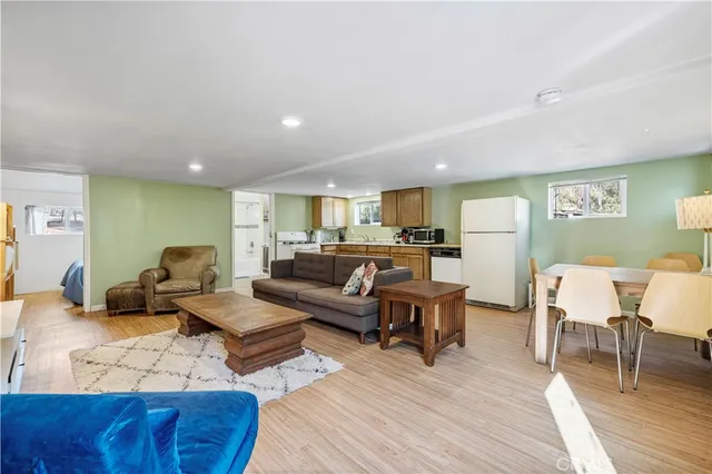 $1,499,999 | 32901 Hawley Road, Acton, CA 93510