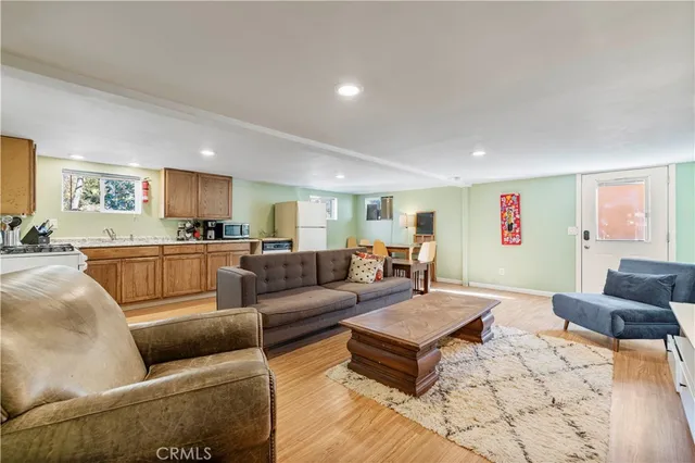 $1,499,999 | 32901 Hawley Road, Acton, CA 93510