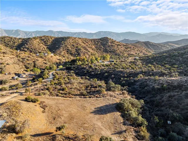 $1,499,999 | 32901 Hawley Road, Acton, CA 93510