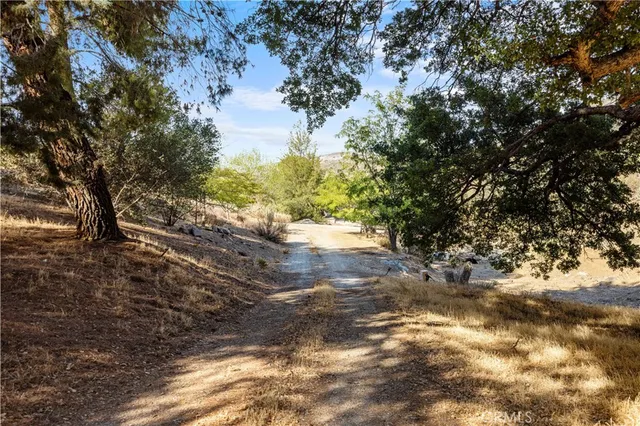 $1,499,999 | 32901 Hawley Road, Acton, CA 93510