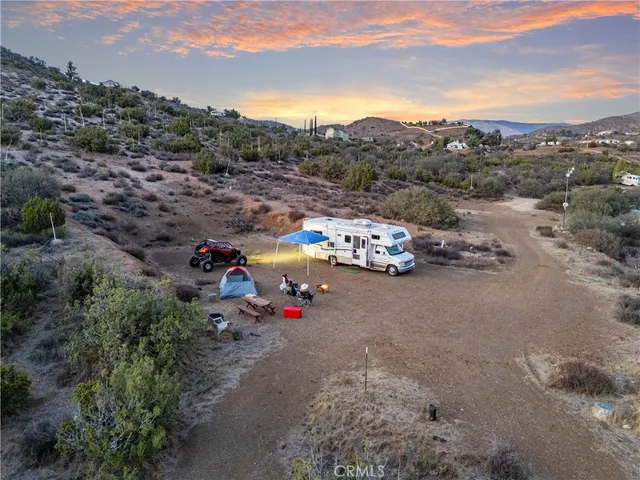 $1,499,999 | 32901 Hawley Road, Acton, CA 93510