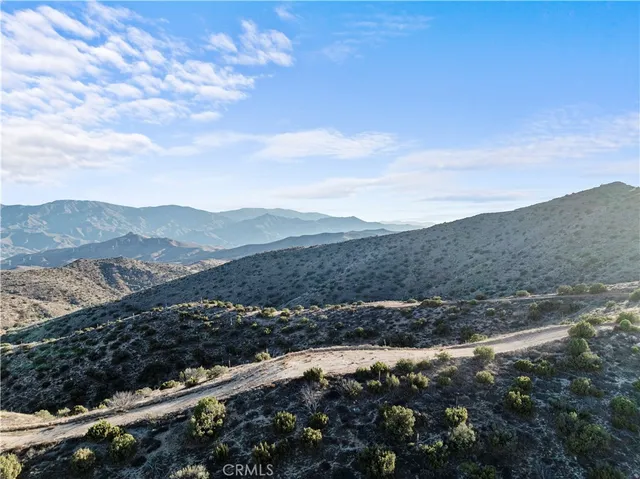 $1,499,999 | 32901 Hawley Road, Acton, CA 93510