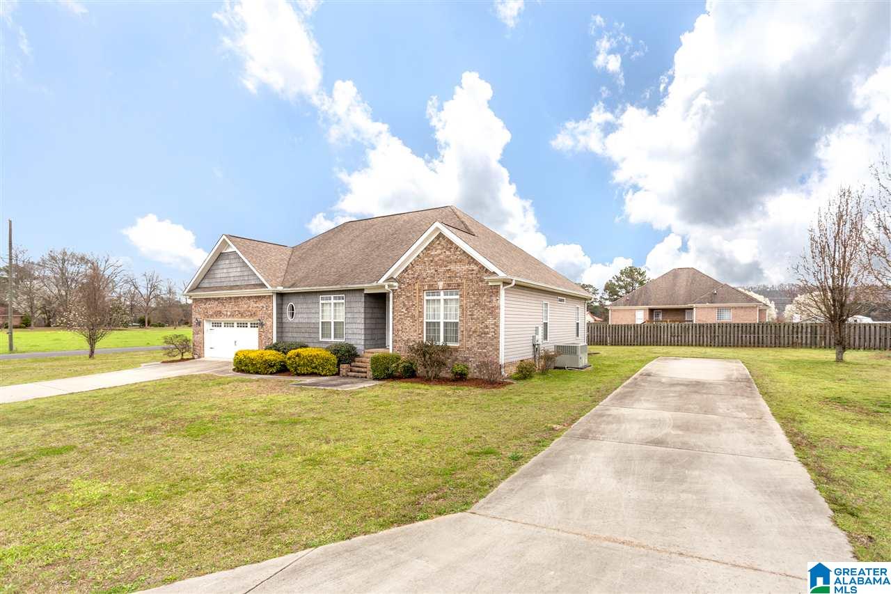 1553 Sun Rise Place Gadsden, AL 35907 - Photo 3 of 38
