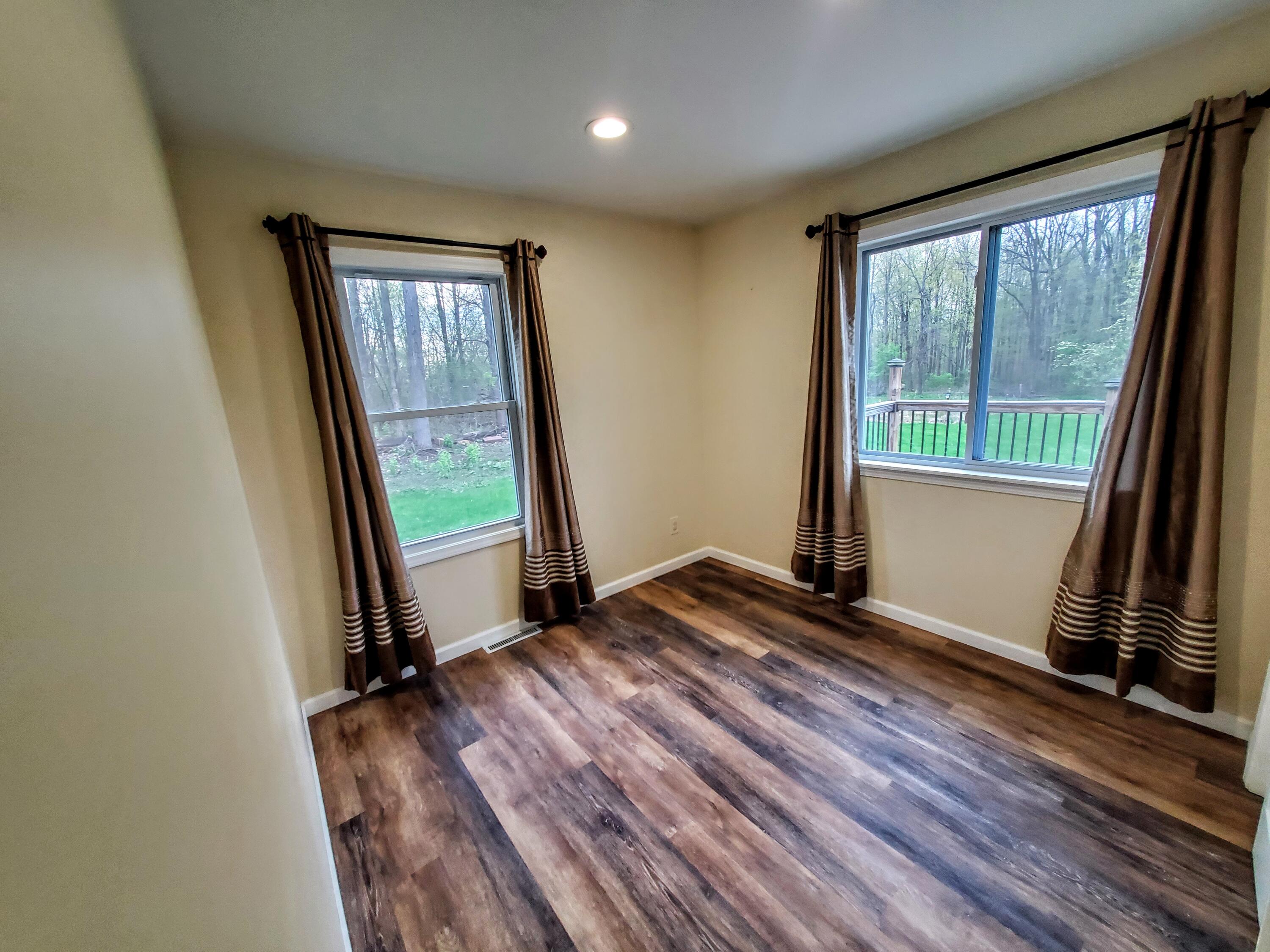 647 Langwell Road Bronson, MI 49028 - Photo 11 of 25 20230421_182252