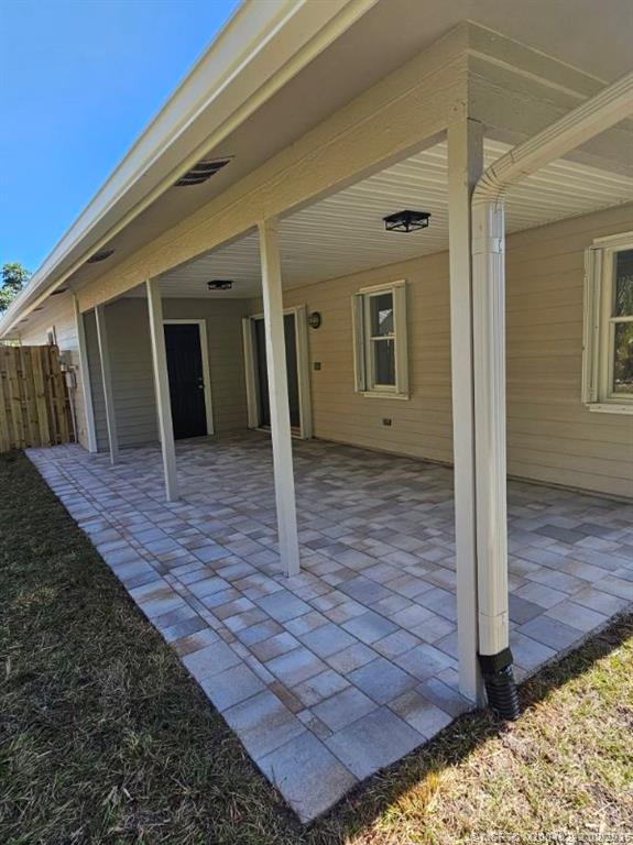 4451 Southeast Village Road Stuart, FL 34997 - Photo 6 of 7 Gallery Image 6