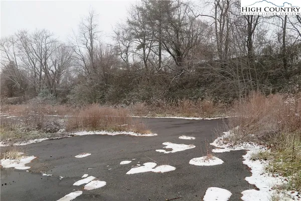 $99,000 | 1497 Highway 21, Sparta, NC 28675