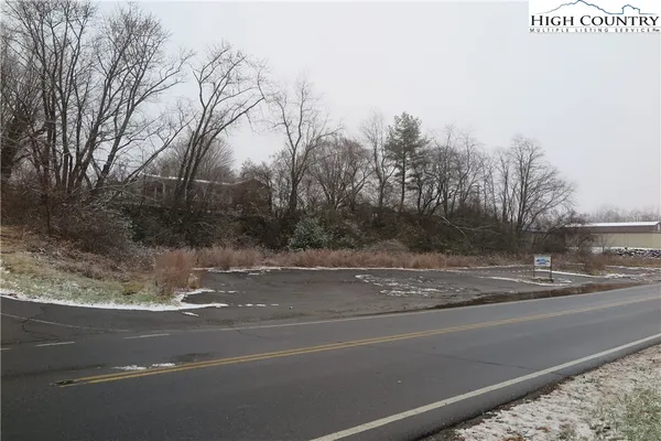 $99,000 | 1497 Highway 21, Sparta, NC 28675