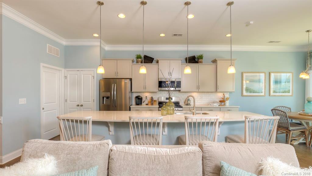 5065 Oakmere Road Waxhaw, NC 28173 - Photo 10 of 35 Gallery Image 10