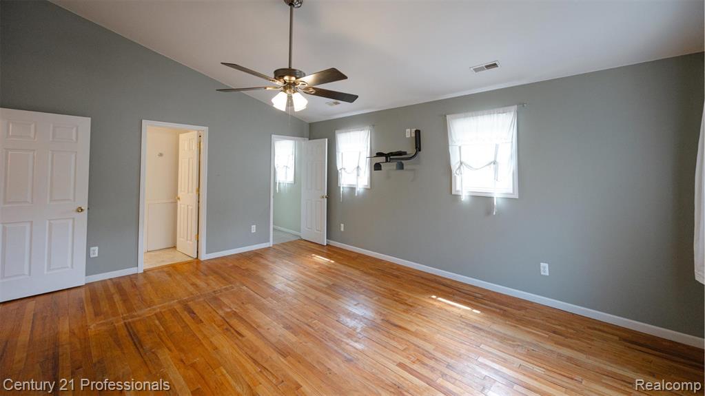 516 Renshaw Street Rochester, MI 48307 - Photo 24 of 46
