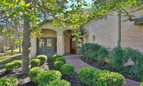 $550,000 | 30 Winthrop Harbor Court, Montgomery, TX 77356