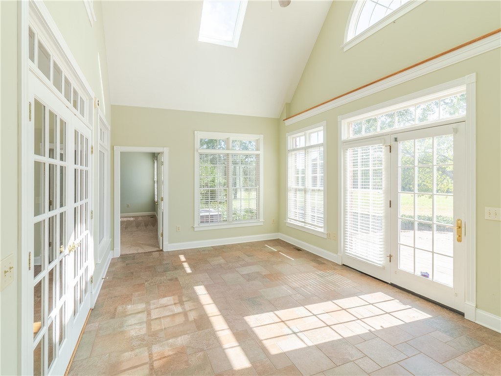 265 Gibson Road Anderson, SC 29625 - Photo 11 of 46