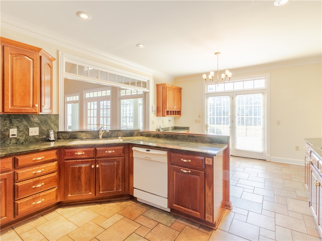 265 Gibson Road Anderson, SC 29625 - Photo 17 of 46