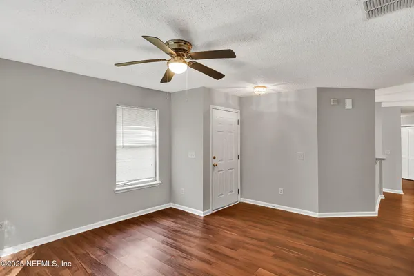 $1,800 | 145 Southern Bridge Boulevard, Unit 4, St. Johns, FL 32259