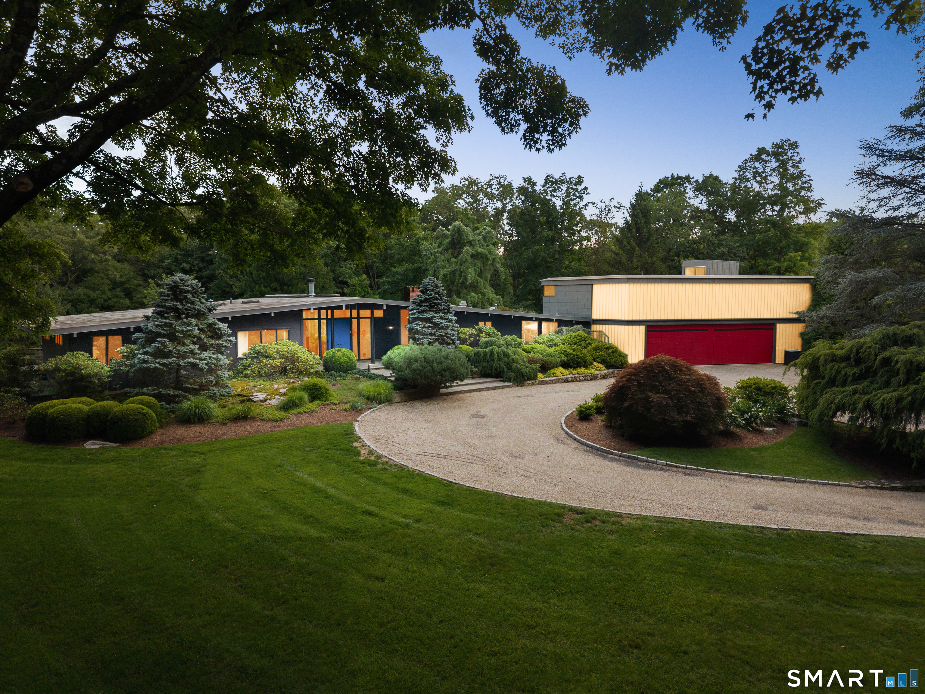 24 Graenest Ridge Road Wilton, CT 06897 - Photo 1 of 18 Gallery Image 1
