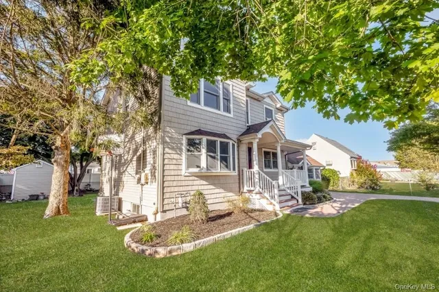 $779,000 | 31 Fuller Avenue, West Babylon, NY 11704