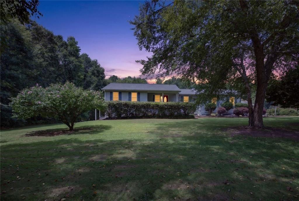 8715 Gullatt Road Palmetto, GA 30268 - Photo 3 of 39