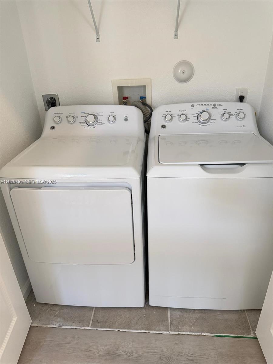 156 Northeast 24th Avenue Homestead, FL 33033 - Photo 6 of 25