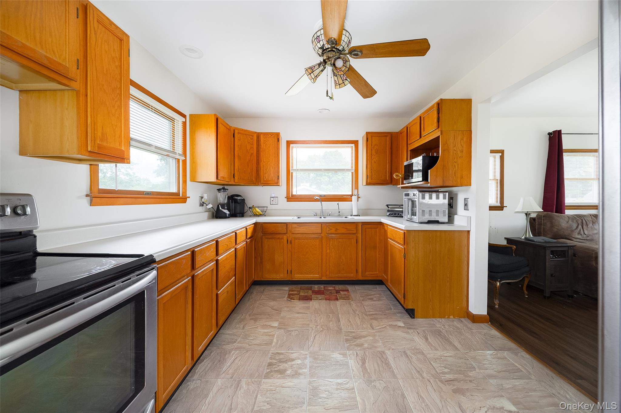 5 Willow Road Beacon, NY 12508 - Photo 7 of 20