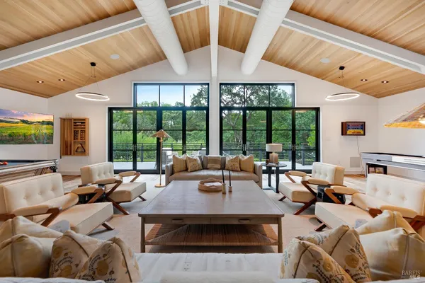 $9,800,000 | 1129 Dealy Lane, Napa, CA 94559