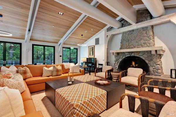 $9,800,000 | 1129 Dealy Lane, Napa, CA 94559