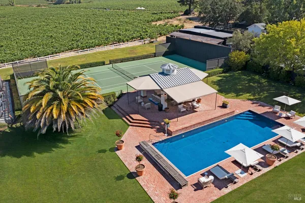 $9,800,000 | 1129 Dealy Lane, Napa, CA 94559