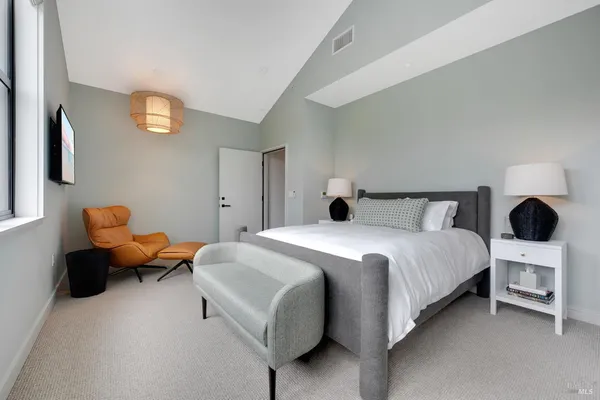 $9,800,000 | 1129 Dealy Lane, Napa, CA 94559