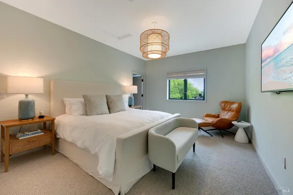 $9,800,000 | 1129 Dealy Lane, Napa, CA 94559