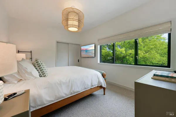 $9,800,000 | 1129 Dealy Lane, Napa, CA 94559