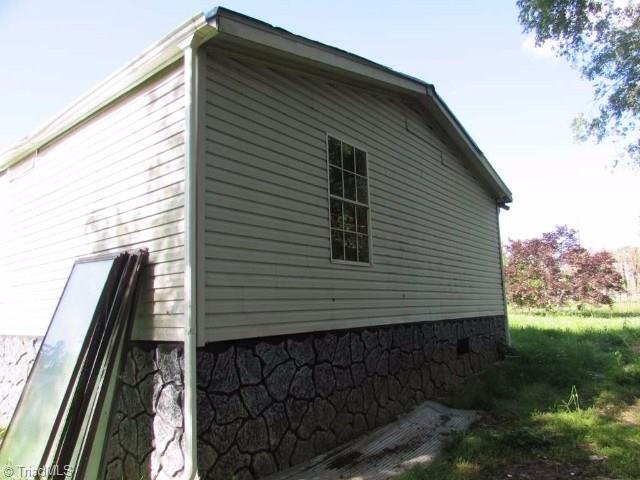 2749 Cartwright Road Boonville, NC 27011 - Photo 3 of 6 Gallery Image 3