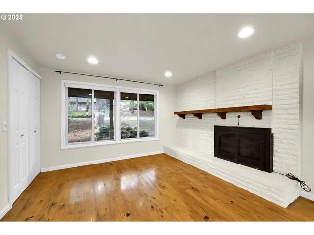 $570,000 | 4103 Brae Burn Drive, Eugene, OR 97405