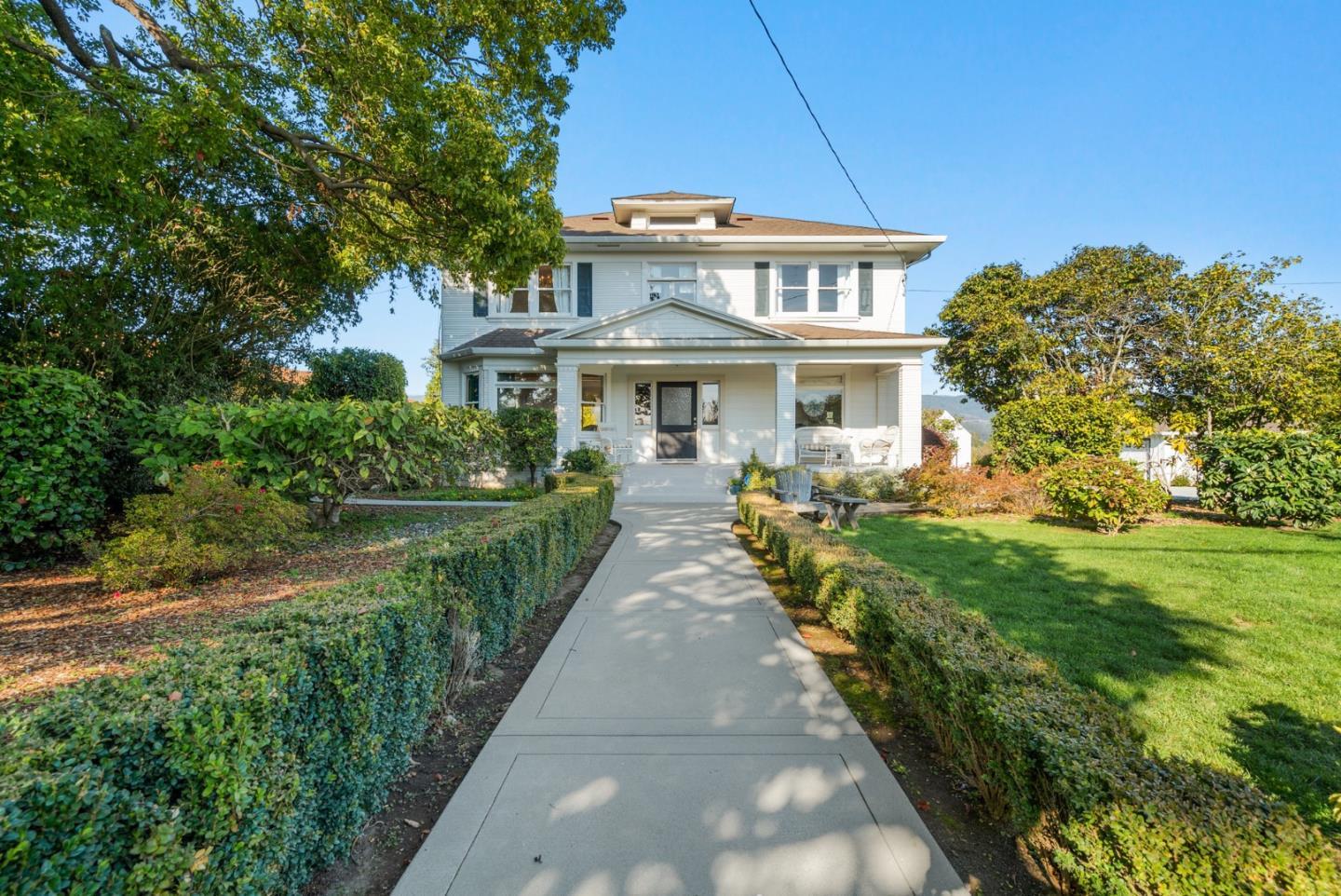 1000 Green Valley Road Watsonville, CA 95076 - Photo 1 of 76 Gallery Image 1