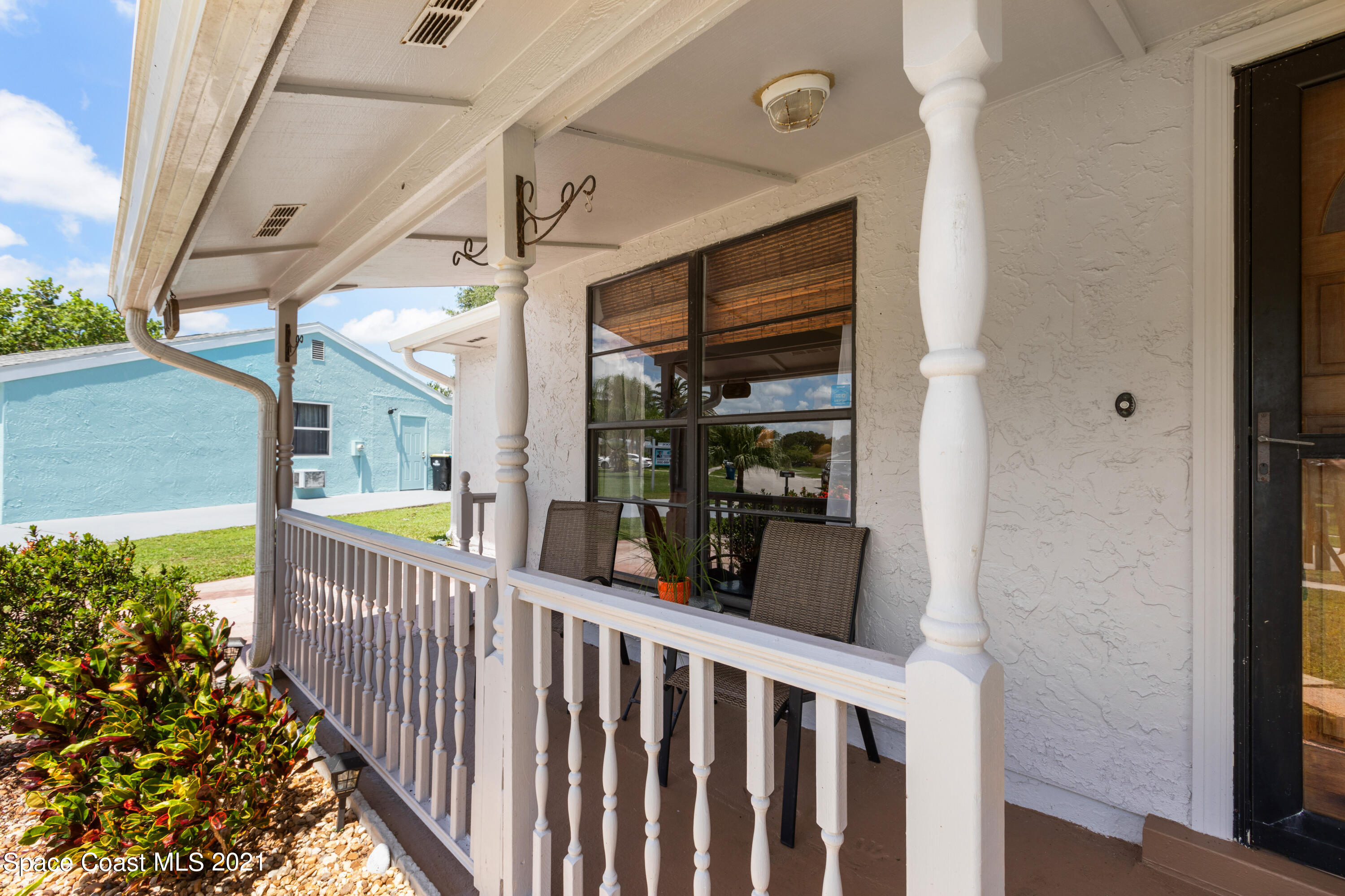1410 Creel Road Northeast Palm Bay, FL 32905 - Photo 4 of 39